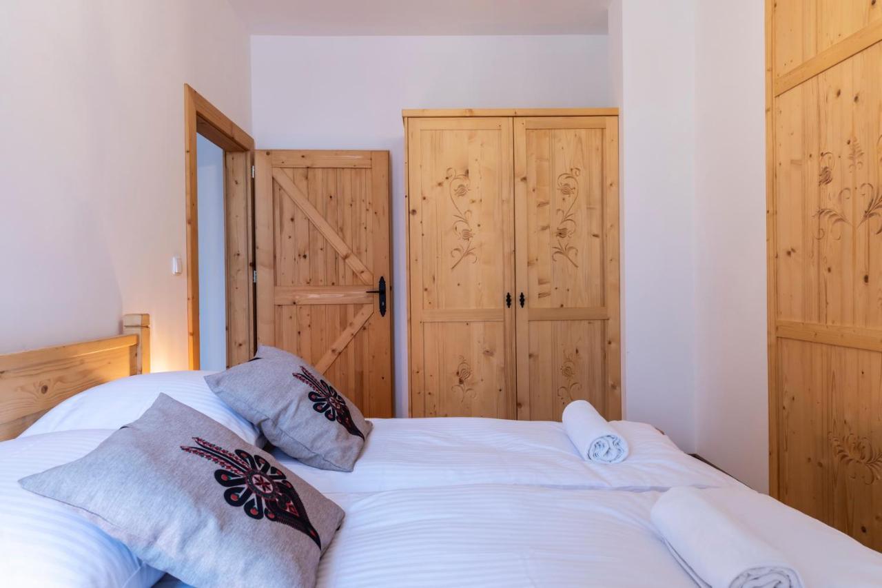Udanypobyt Apartamenty Krzeptowki Potok Закопане Екстериор снимка