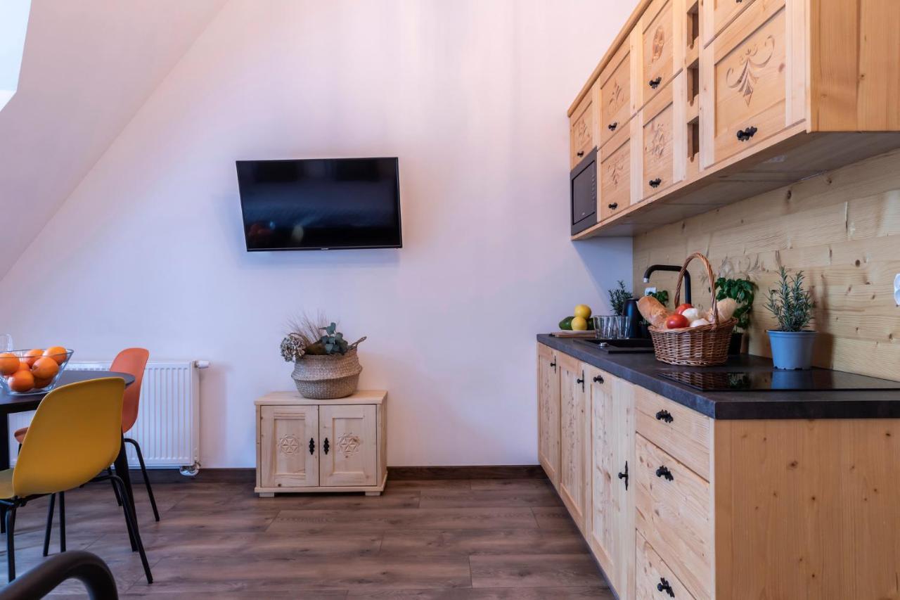 Udanypobyt Apartamenty Krzeptowki Potok Закопане Екстериор снимка